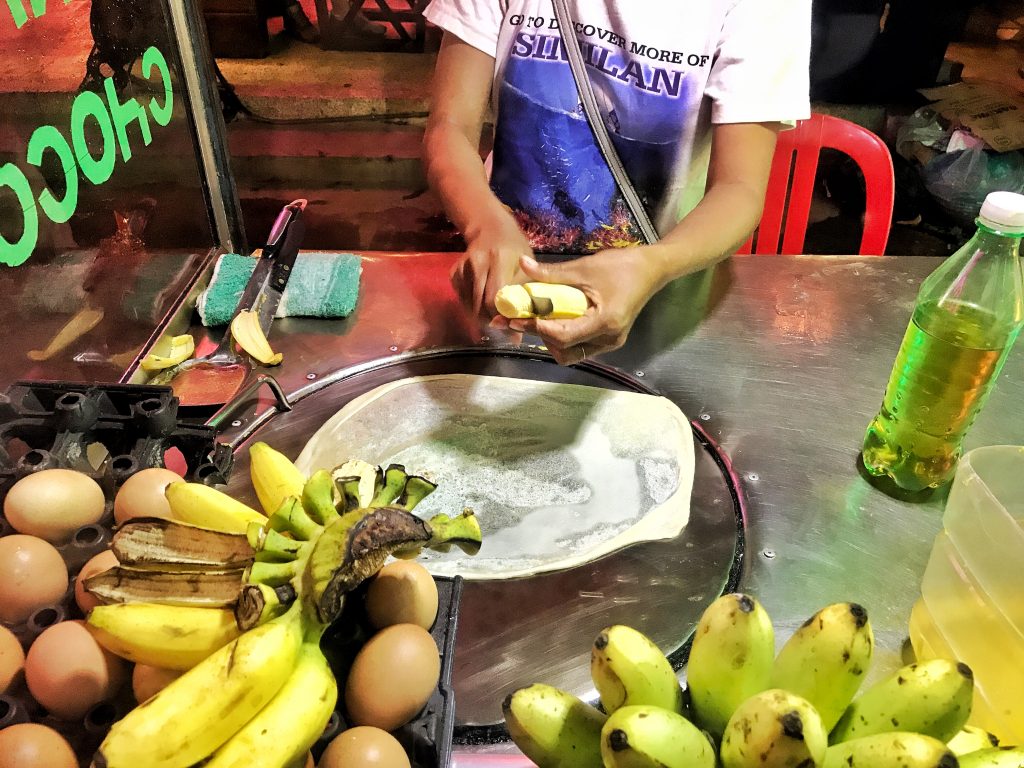 crepes at angkor night market